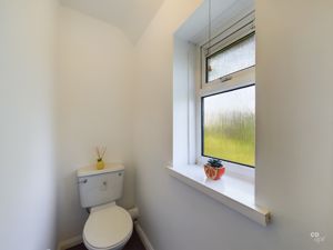 toilet - click for photo gallery